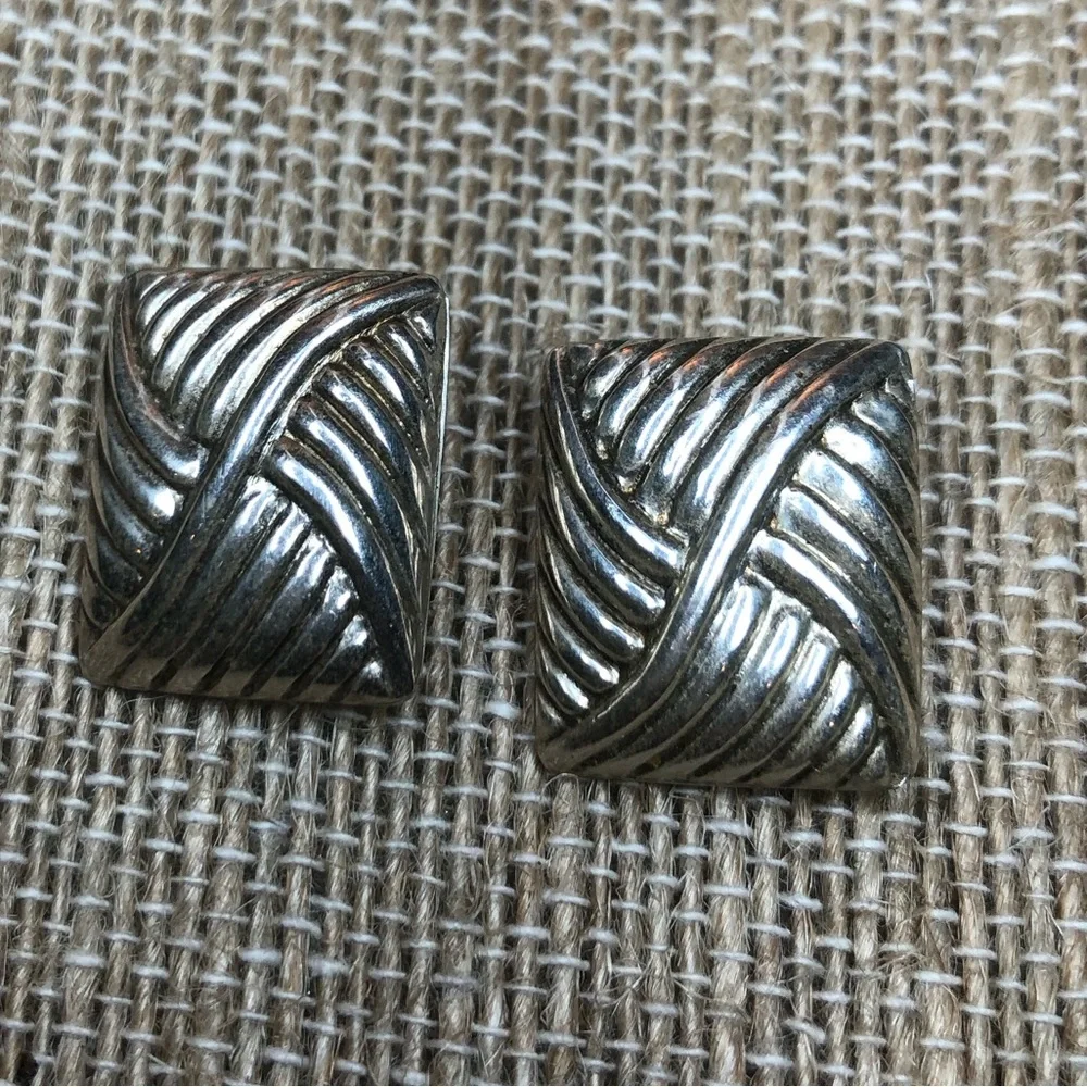 Sterling silver clip earrings - Picture 2 of 5